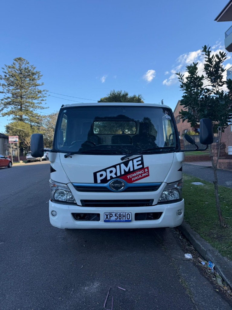 Prime Towing truck front